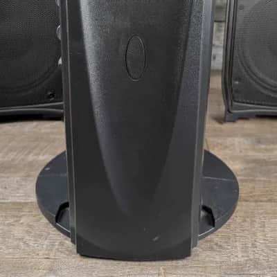 Fender Passport Venue Portable Powered PA System w/Quicklok Stand (pair) image 3