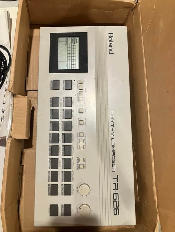 Roland TR-626 with HKA mod image 1