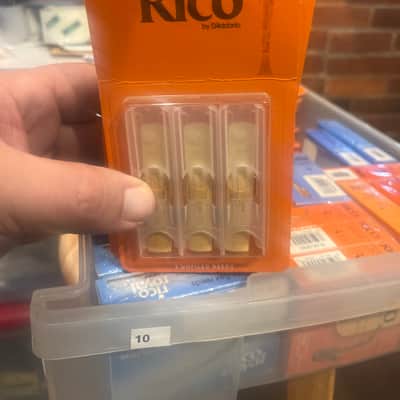Rico RCA0335 Bb Clarinet Reeds - Strength 3.5 (3-Pack) 2010s - Standard image 2
