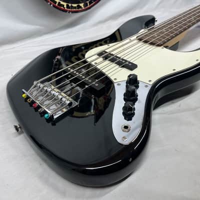 Squier Affinity Series J-Bass Jazz Bass 5-String Electric Bass image 17