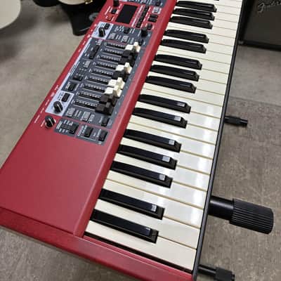 Nord Electro 6D 61 Semi Weighted waterfall keys image 7