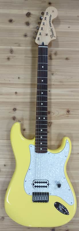 Fender Tom Delonge Stratocaster®, Graffiti Yellow, w/bag image 1