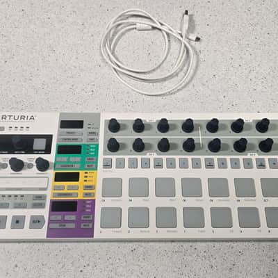 BeatStep Pro MIDI Controller | Reverb