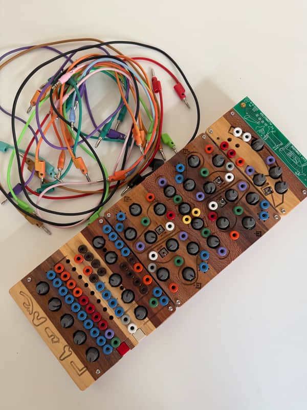 Immagine Plumbutter 2 - Wood Drum & Drama Machine Modular Synthesizer - 1