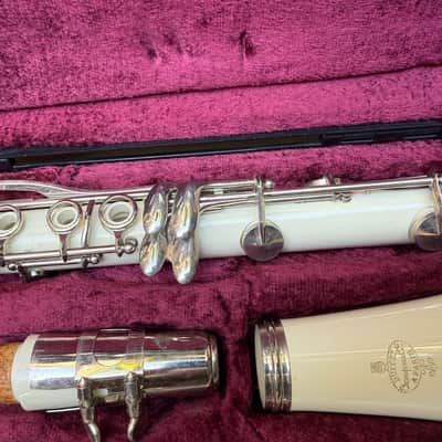 Buffet Crampon Paris klarinet clarinet B12 from the 90's White / Ivory Ultra Rare image 2