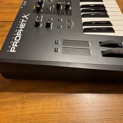 Sequential Prophet X 61-Key 16-Voice Polyphonic Synthesizer 2018 - Present - Black