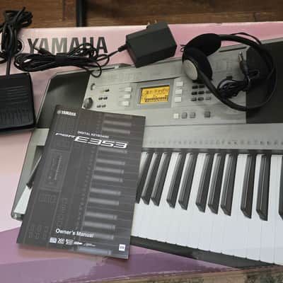 Yamaha PSR-E353 61-Key Portable Keyboard 2010s - Grey