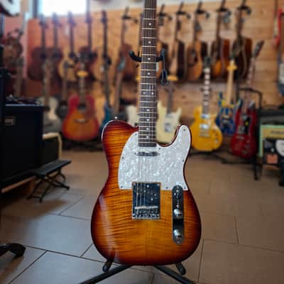 Michael Kelly 1953 - Caramel Burst image 14