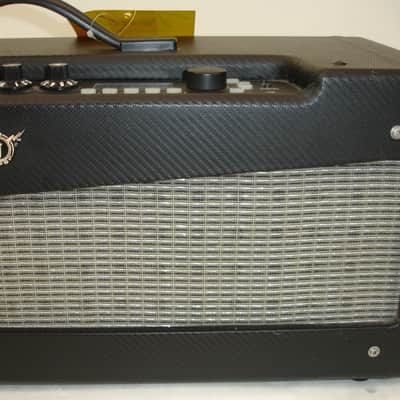 2011 Fender Mustang V 150-Watt Modeling Guitar Amp Head image 6