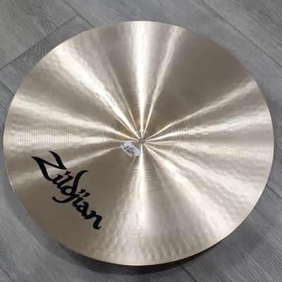 Zildjian 20" A Series Medium Ride Cymbal (Near Mint!) image 10