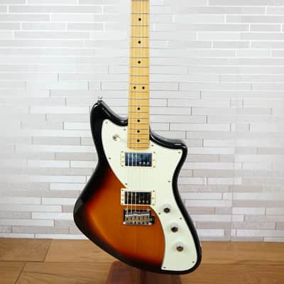 Fender Player Plus Meteora HH - 3-Color Sunburst image 17