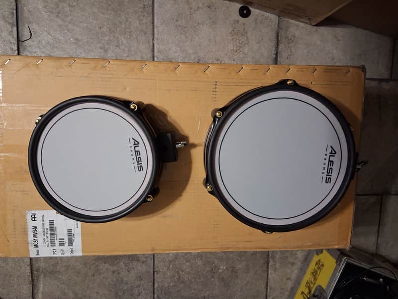 Alesis Command