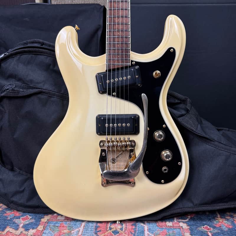 *Video* Mosrite Super Custom '65 Gold Hardware "Mosrite of California" KuroKumo - 1990's image 1