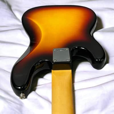 Fender AM Vintage II 1960 P-Bass, 3-Tone Sunburst w/ Rosewood *IN STOCK* image 13