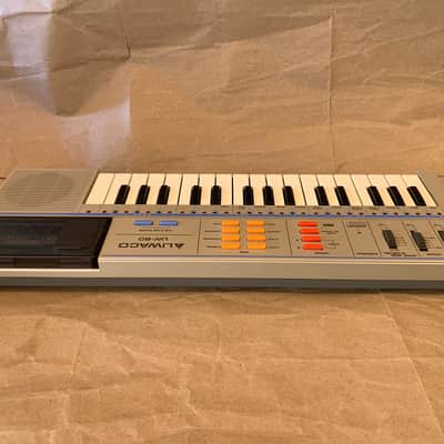 Liwaco LW-80 1980s - Grey 32key Keyboard Synthesizer Japan Casio PT-82 clone EC in box image 11