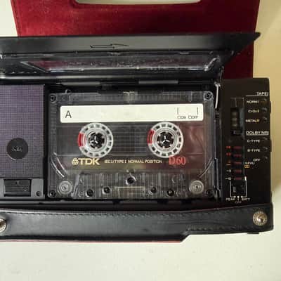 Sony WM-D6C Professional Walkman Portable Stereo Cassette Recorder 1985 - 2002 - Black image 3