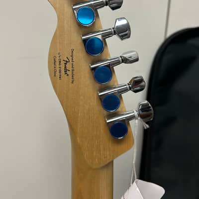 Squier Bullet Telecaster Electric Guitar w/Laurel Fretboard - Black image 5