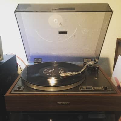 Pioneer PL-120 Vintage Wood Base 2 speed manual belt drive turntable phonograph record player image 2