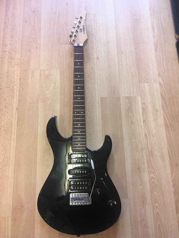 Yamaha ERG 121C image 1