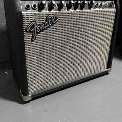 Fender Champion 30 Solid-state Guitar Combo Amp (Used) image 2