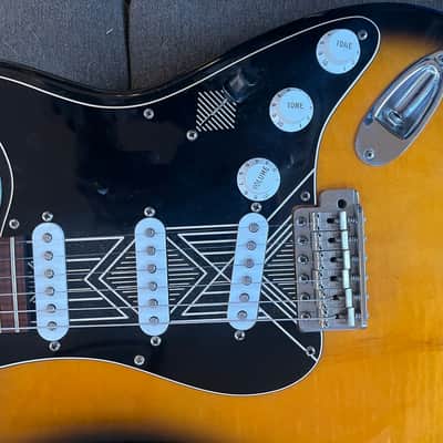 Fender Jimmie Vaughan Tex-Mex frankenstein Stratocaster 1998 - 2016 - 2-Color Sunburst image 4