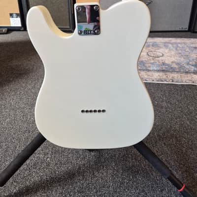 Fender 2025 Standard Telecaster - Olympic White image 6