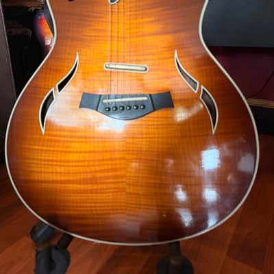 Taylor T5-C1 Custom Maple 2005 - 2013 - Tobacco Sunburst image 3
