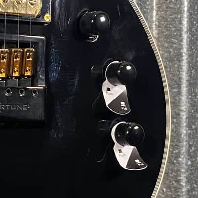 ESP LTD EC-1000T CMT Evertune Black Guitar EC1000TCTMETBLK #2223 Used image 12