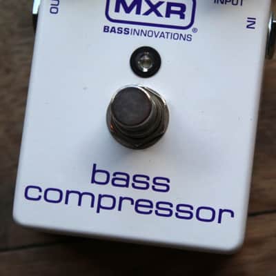 MXR "M87 Bass Compressor" image 6