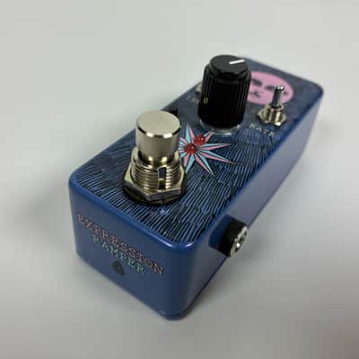 Old Blood Noise Endeavors Expression Ramper V2 - Darklight Blueberry - Excellent Condition with Box image 7