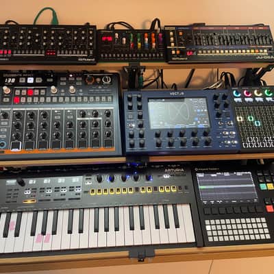 Polyend Tracker+ Standalone Audio Workstation 2024 - Present - Black image 5