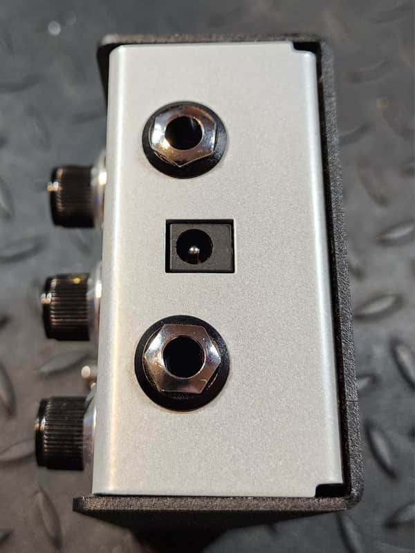 Silktone Expander Overdrive Distortion Fuzz Preamp | Reverb