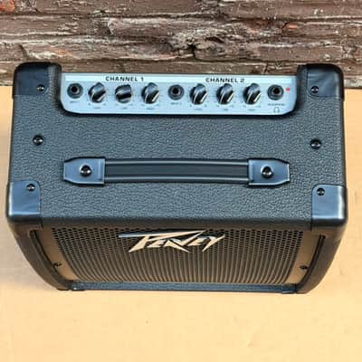 Peavey KB1 20-Watt 1x8" 2-Channel Keyboard Amplifier NEW image 5