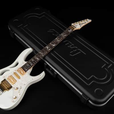 2024 Ibanez PIA3761-SLW Steve Vai Signature - Stallion White | Japan HSH DiMarzio Pickups Stainless Steel Frets Double Locking Tremolo 3.53kg | CoA OHSC image 25