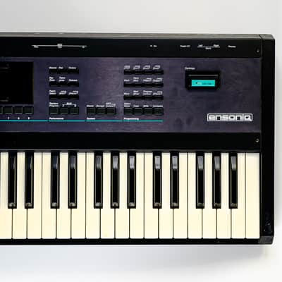 Ensoniq VFX Keyboard Synthesizer w/ VPC-100 Cartridge, Expression and Sustain Pedals, Manual image 5