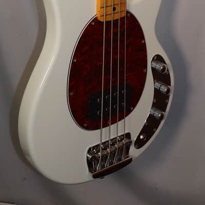 Sterling by MusicMan StingRay Classic 4 Roasted Maple Olympic White electric bass ST-RAY24CA-OWH-M1 image 3