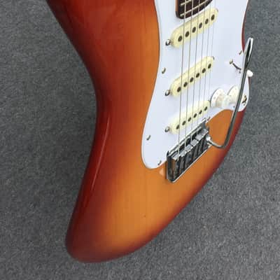 Fender Stratocaster 1984 Sienna Sunburst Rosewood Fingerboard image 5