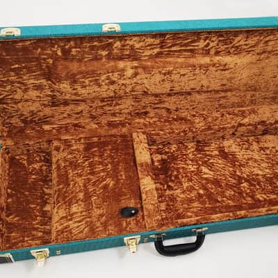 Douglas EGC-450 HD Blue Tweed / Gold Headless Guitar Case image 2