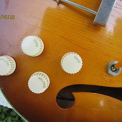 Kay 2 Pickup Cutaway Guitar, Late 1950's Sunburst, 15 1/4" Body, Klusons image 5