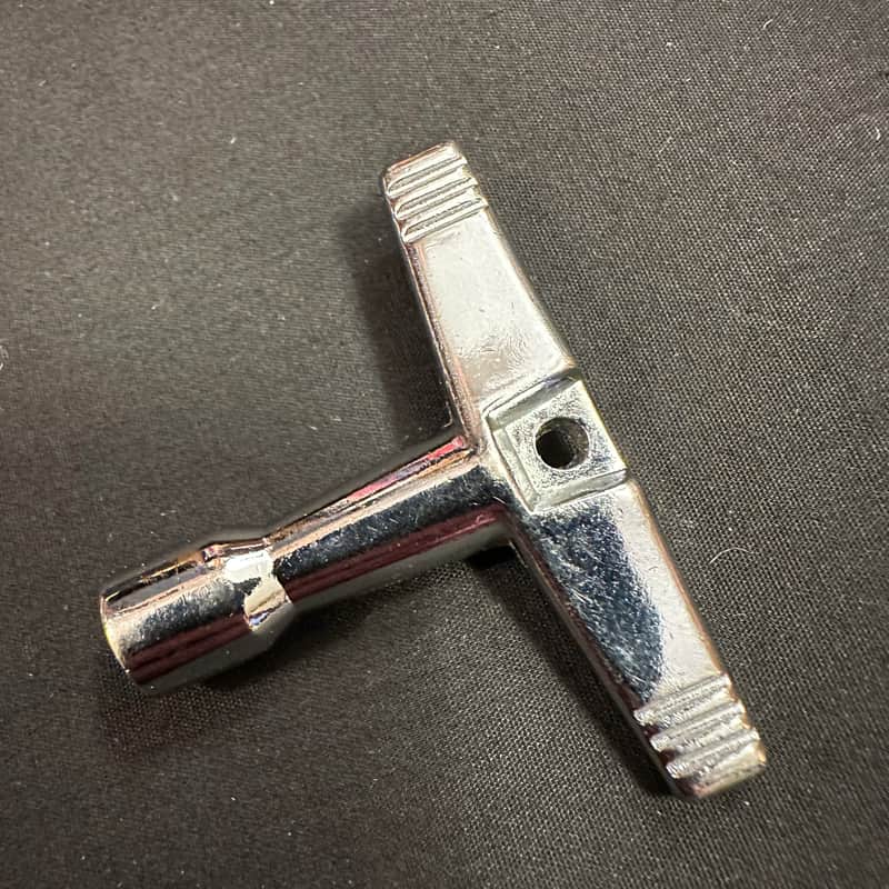 VINTAGE Pearl Drum Key w/Keyring Hole, 1980s - EXCELLENT image 1