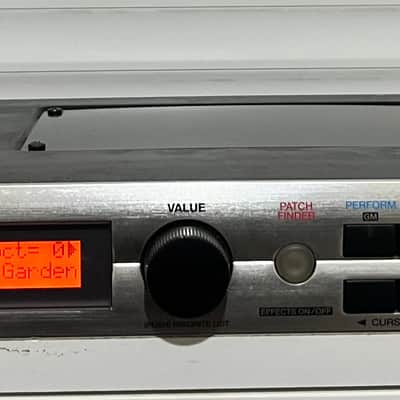 Roland XV-5050 64-Voice Digital Synthesizer Module 2002 - 2004 - Silver