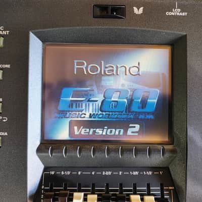 Roland E80 image 4