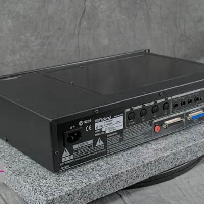 Roland XV-5080 Rackmount Synthesizer in Very Good Condition image 9