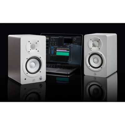 Yamaha HS3 Powered Studio Monitors 3.5" 2-way Bass Refiex Powered Speaker with 3.5" Cone Woofer In White - Pair image 10