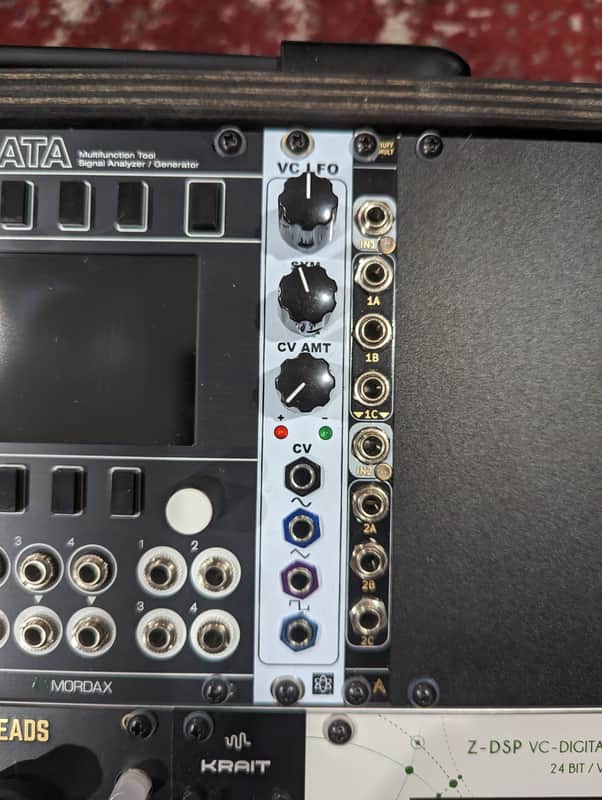 Synthrotek MST VC LFO