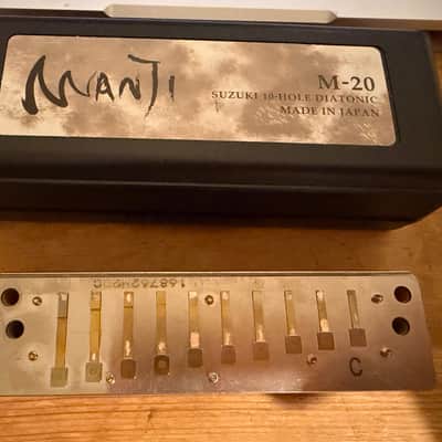 Custom Suzuki Manji Harmonica - key of C image 2