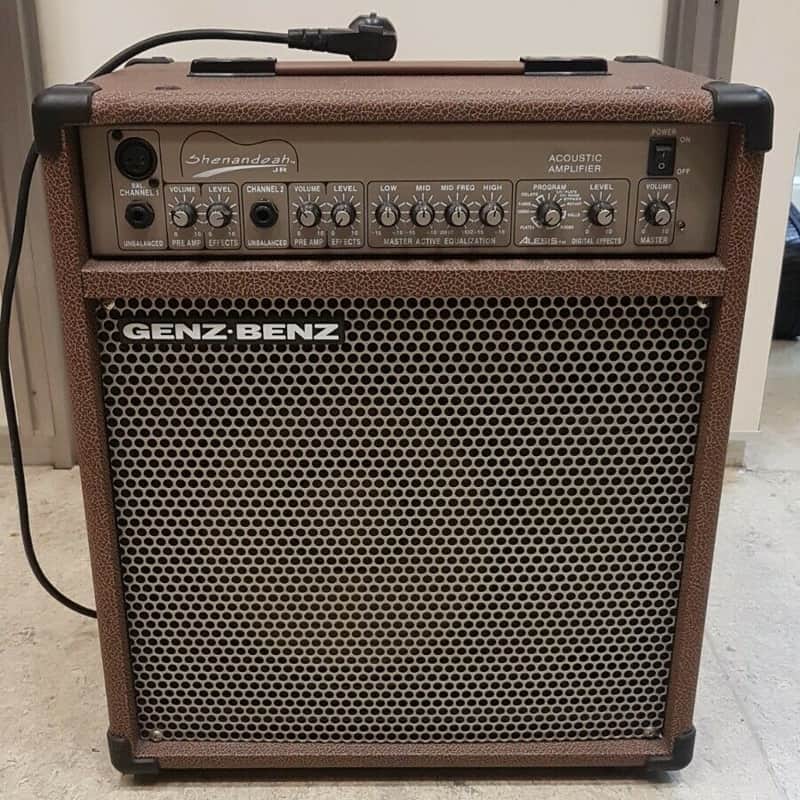 Genz Benz Shenandoah Jr 35 Watt Acoustic Amplifier image 1
