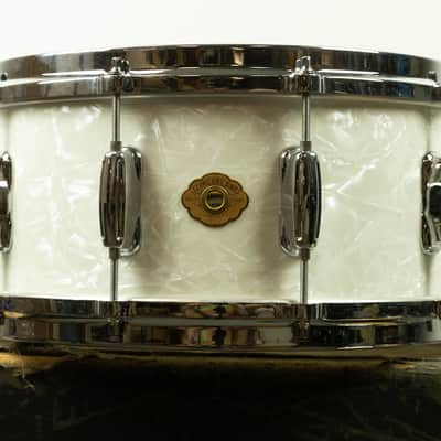 Slingerland Conway 6.5x14 White Marine Pearl Radio King Snare Drum image 1