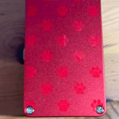 One Control Dyna Red Distortion 4K 2020 - 2021 - Red image 9