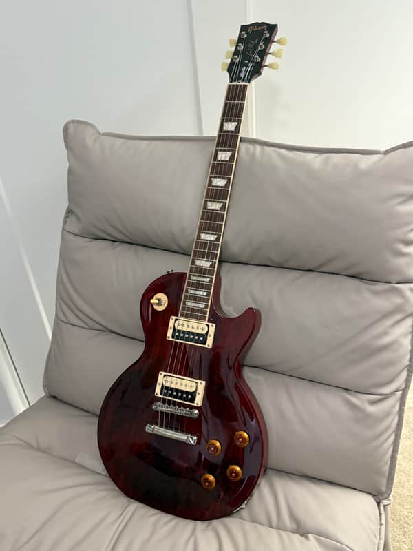 Gibson Les Paul Studio 2024 - Present - Wine Red image 1